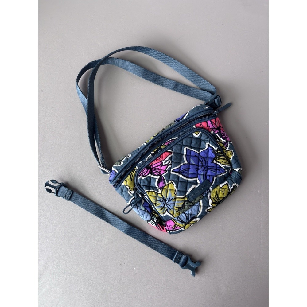 Vera Bradley Belt Bag Fanny Pack Falling Flowers Green Floral Colorful Crossbody